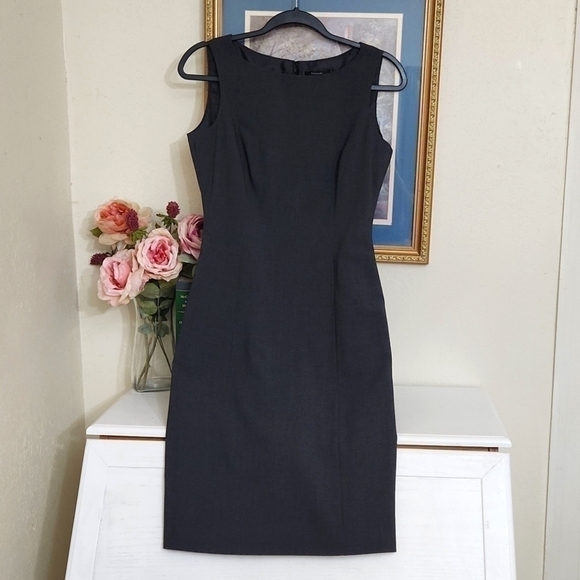 Tahari Career Formal grey dress Sheath defined waist Essentials 4 Office Career - Picture 1 of 10